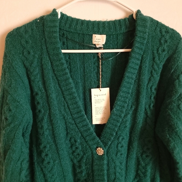 A New Day Green Cardiagan Cable Knit Sweater - Picture 7 of 14